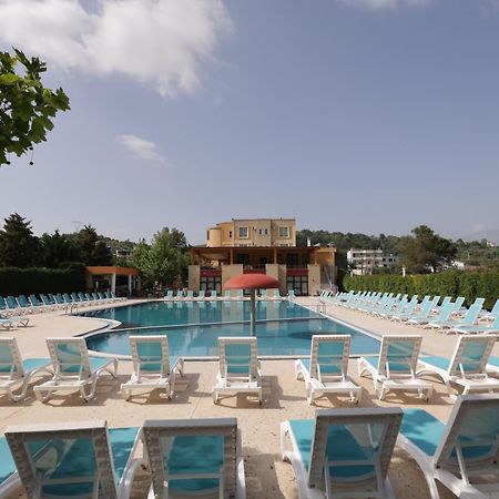 Mema Resort Tirana Exteriör bild
