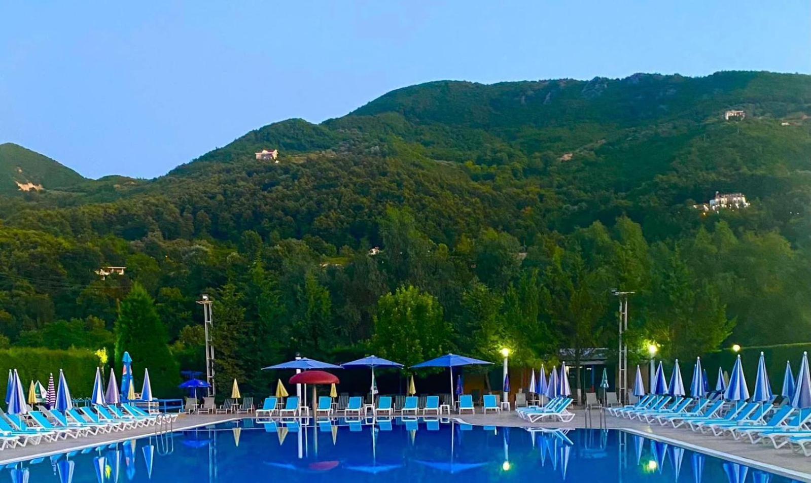 Mema Resort Tirana Exteriör bild