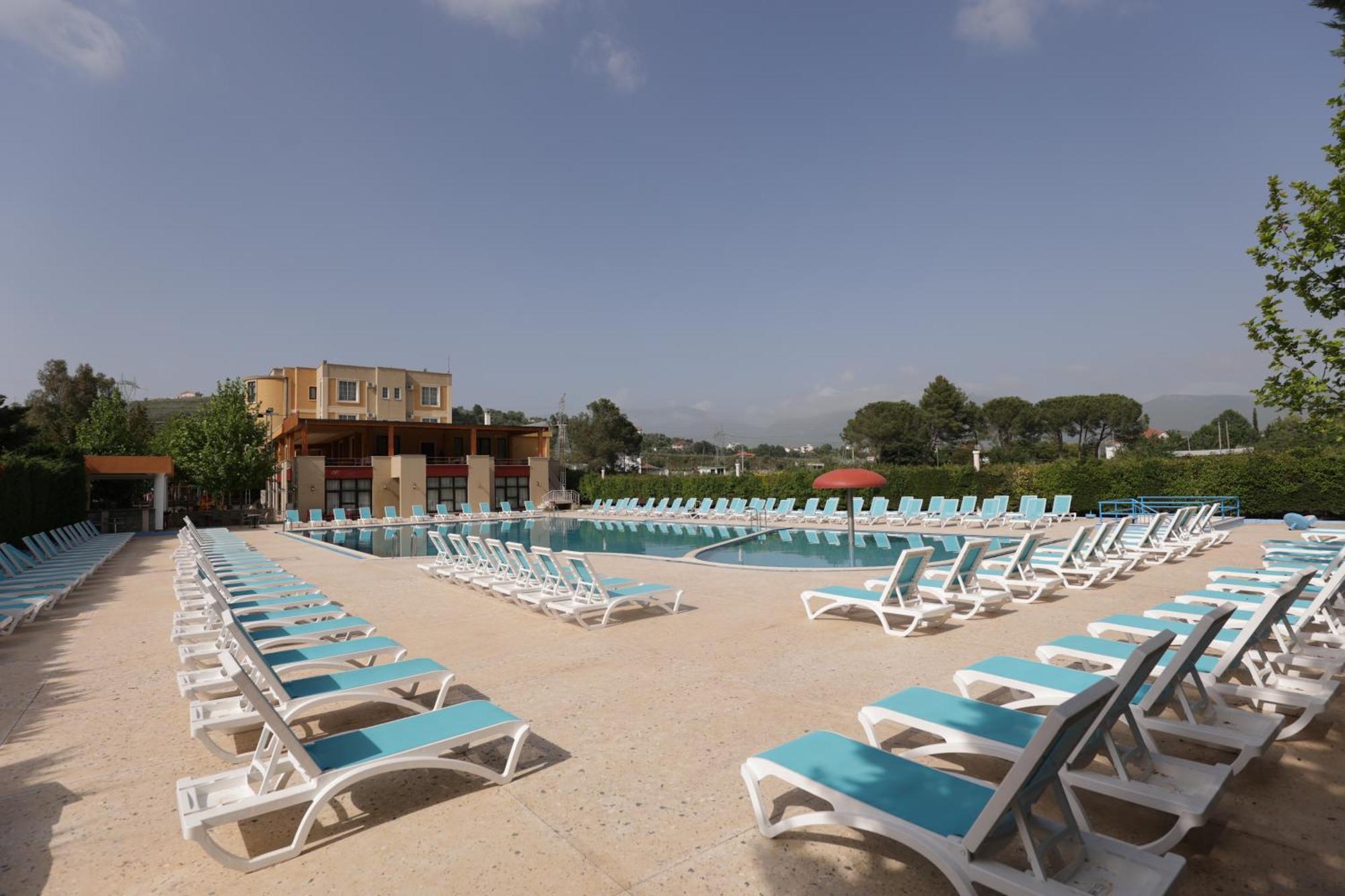 Mema Resort Tirana Exteriör bild