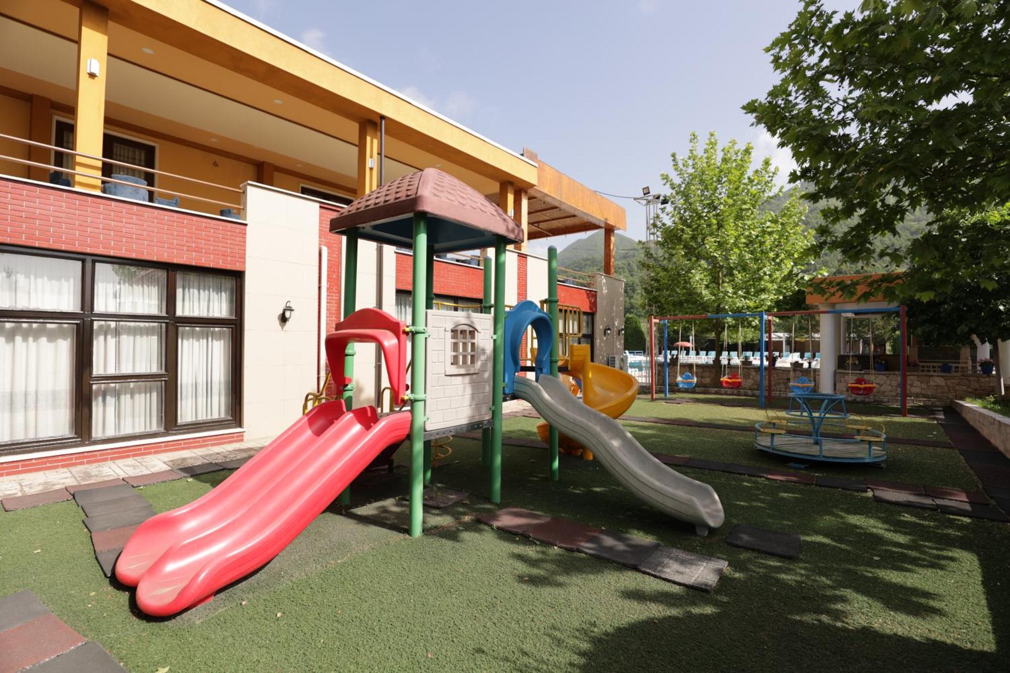 Mema Resort Tirana Exteriör bild