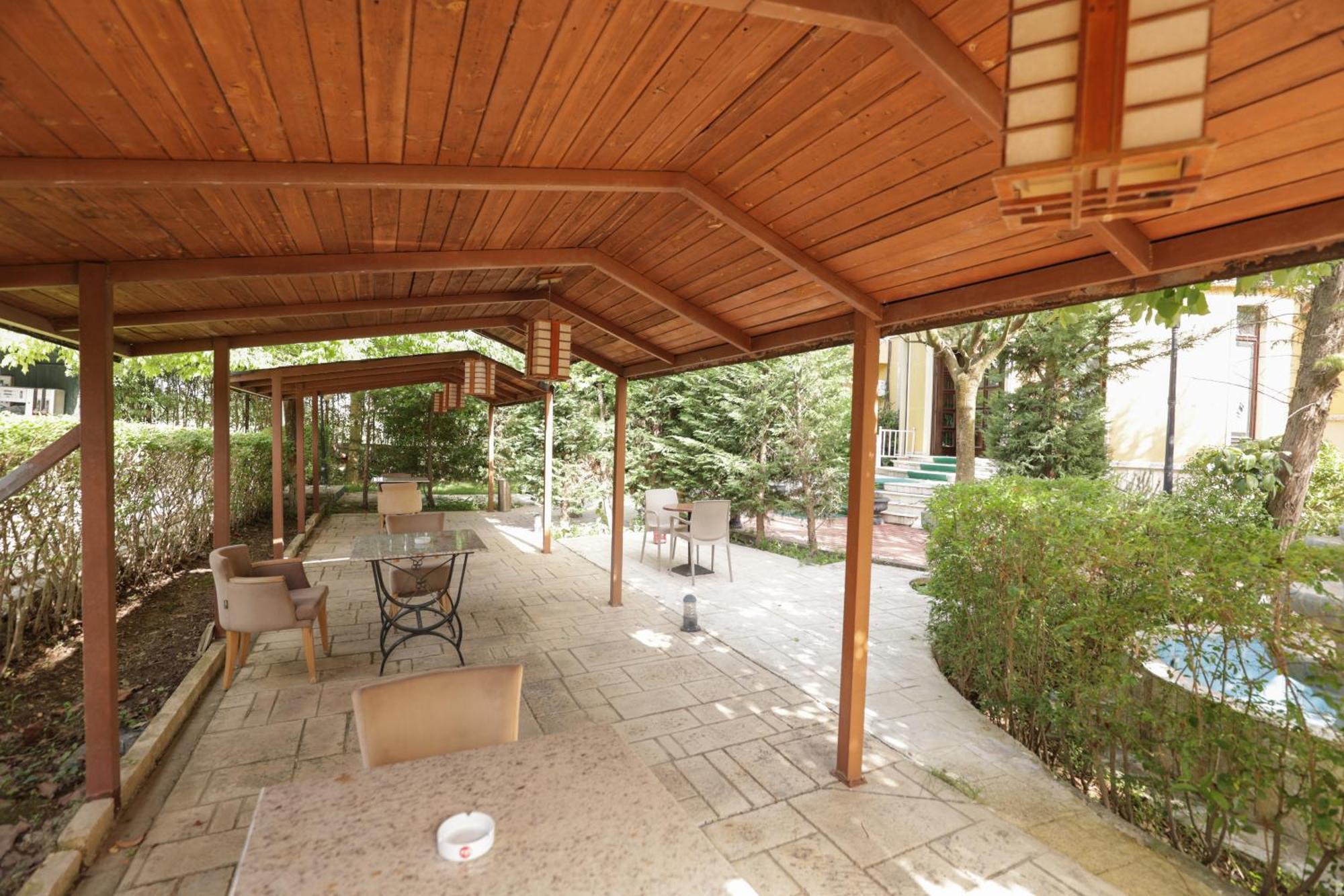 Mema Resort Tirana Exteriör bild