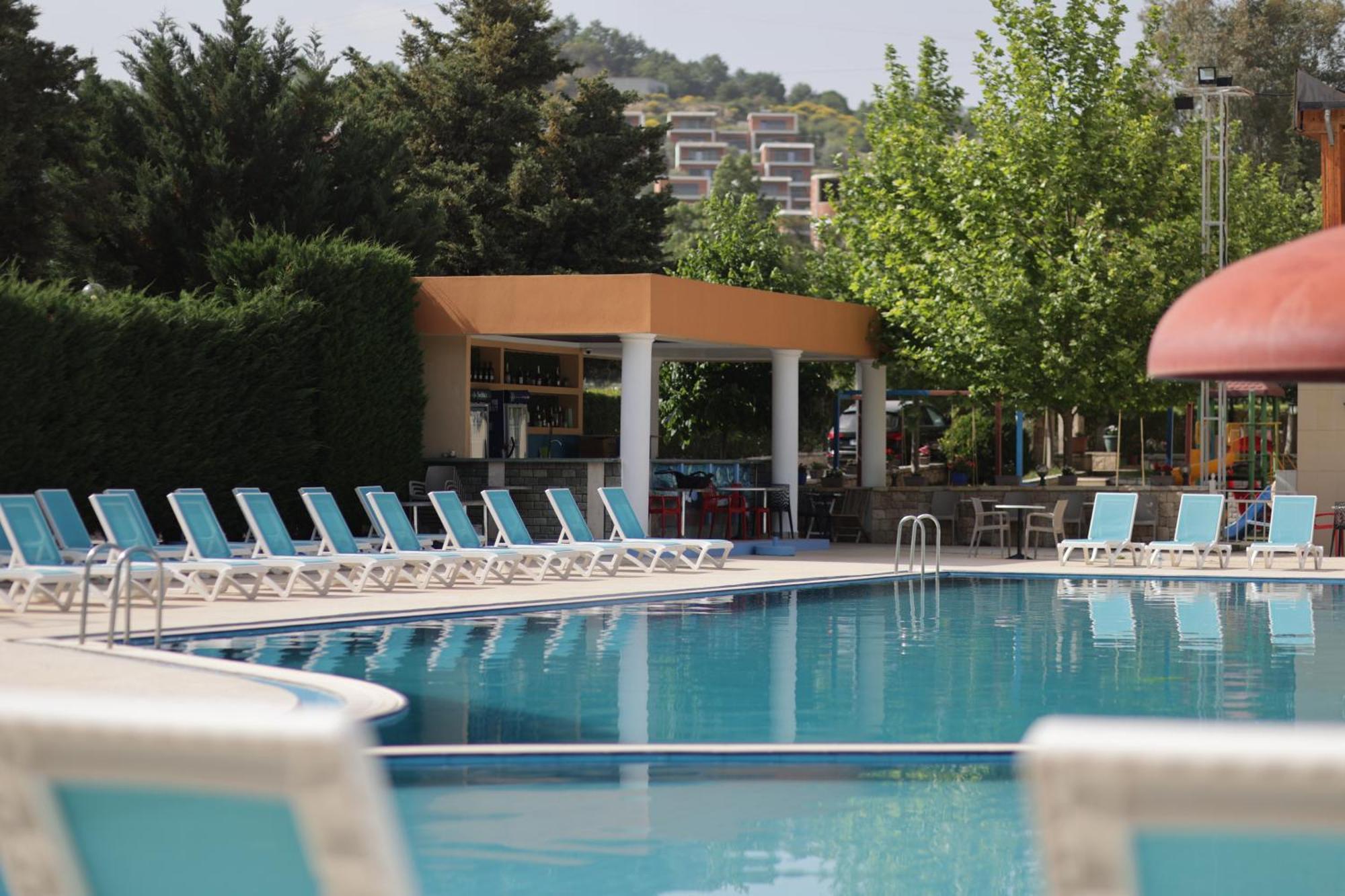 Mema Resort Tirana Exteriör bild